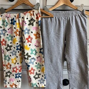 Hanna Capri Leggings Bundle (Floral Print and Heather Gray) in GUC